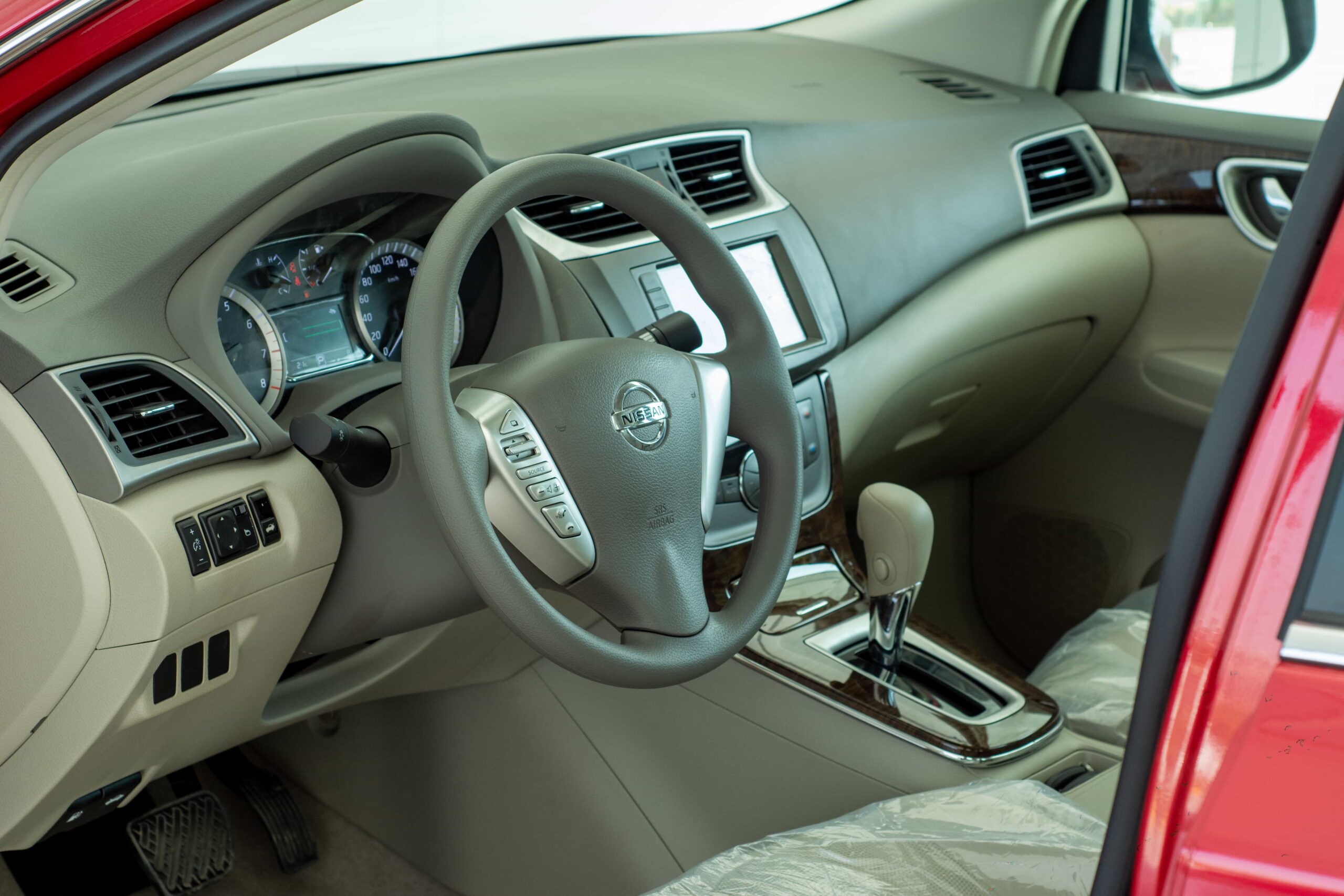 
								Nissan Sentra full									